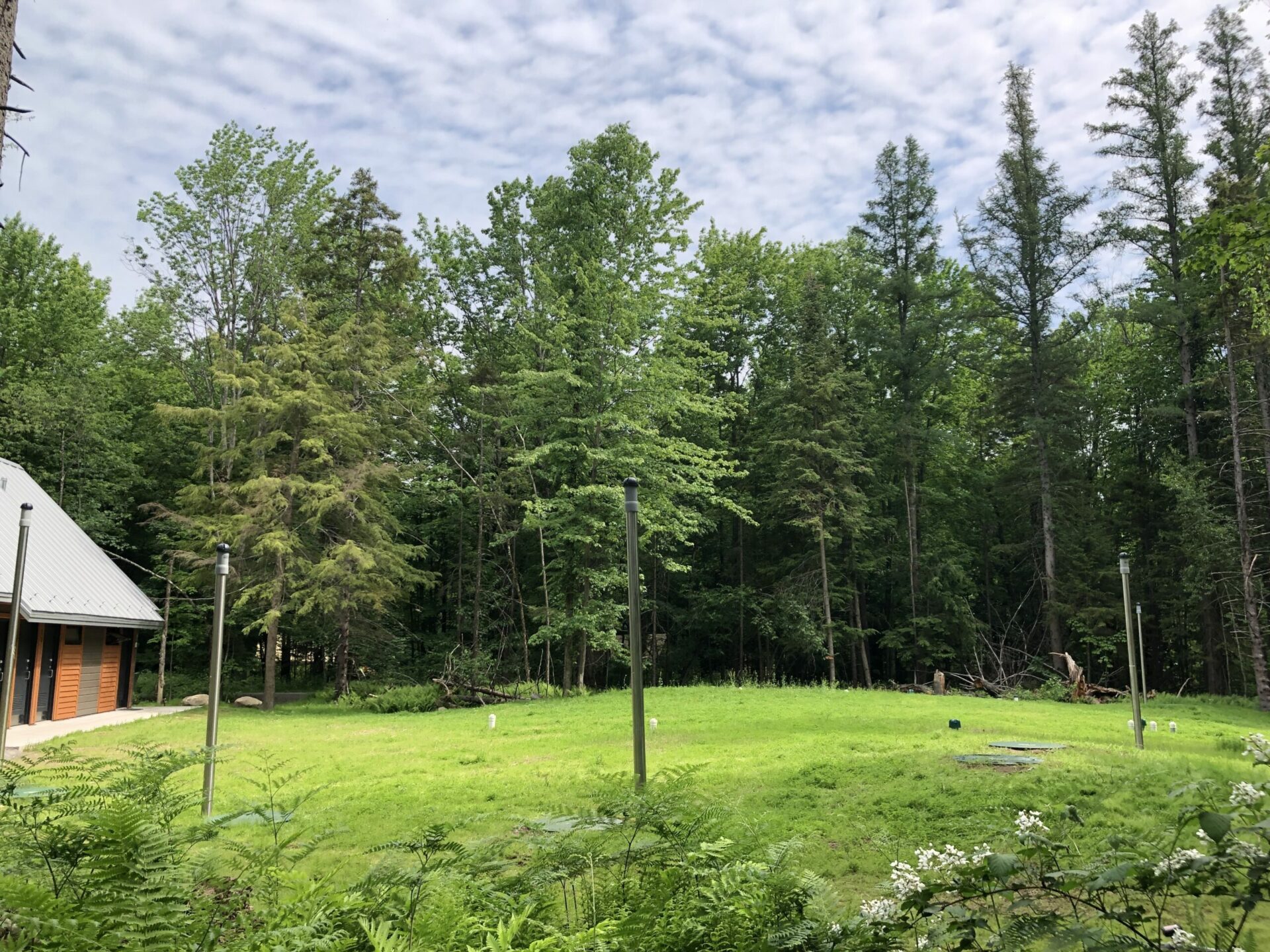 Camping du Québec avec traitement passif des eaux usées en déphosphatation et désinfection 3