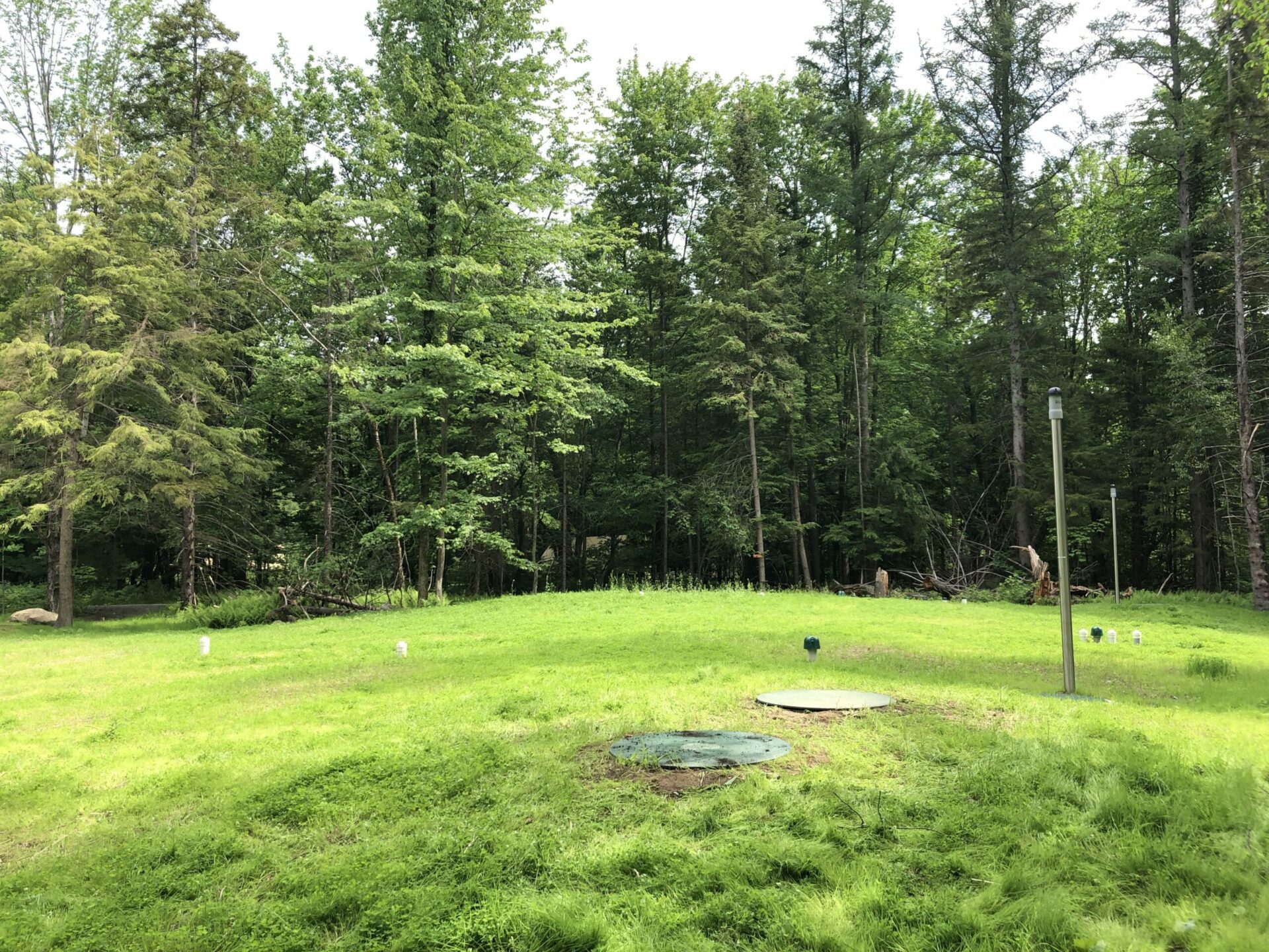 Camping du Québec avec traitement passif des eaux usées en déphosphatation et désinfection 2